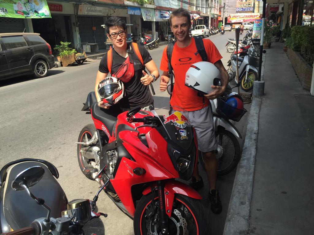 Hometown Hostel Samut Songkhram Dış mekan fotoğraf